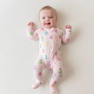 Kyte Baby Zippered Footie in Pastel Ghost